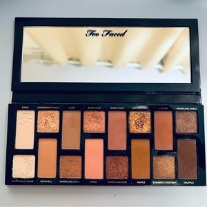 Too Faced Born This Way The Natural Nudes Eye Shadow Palette
